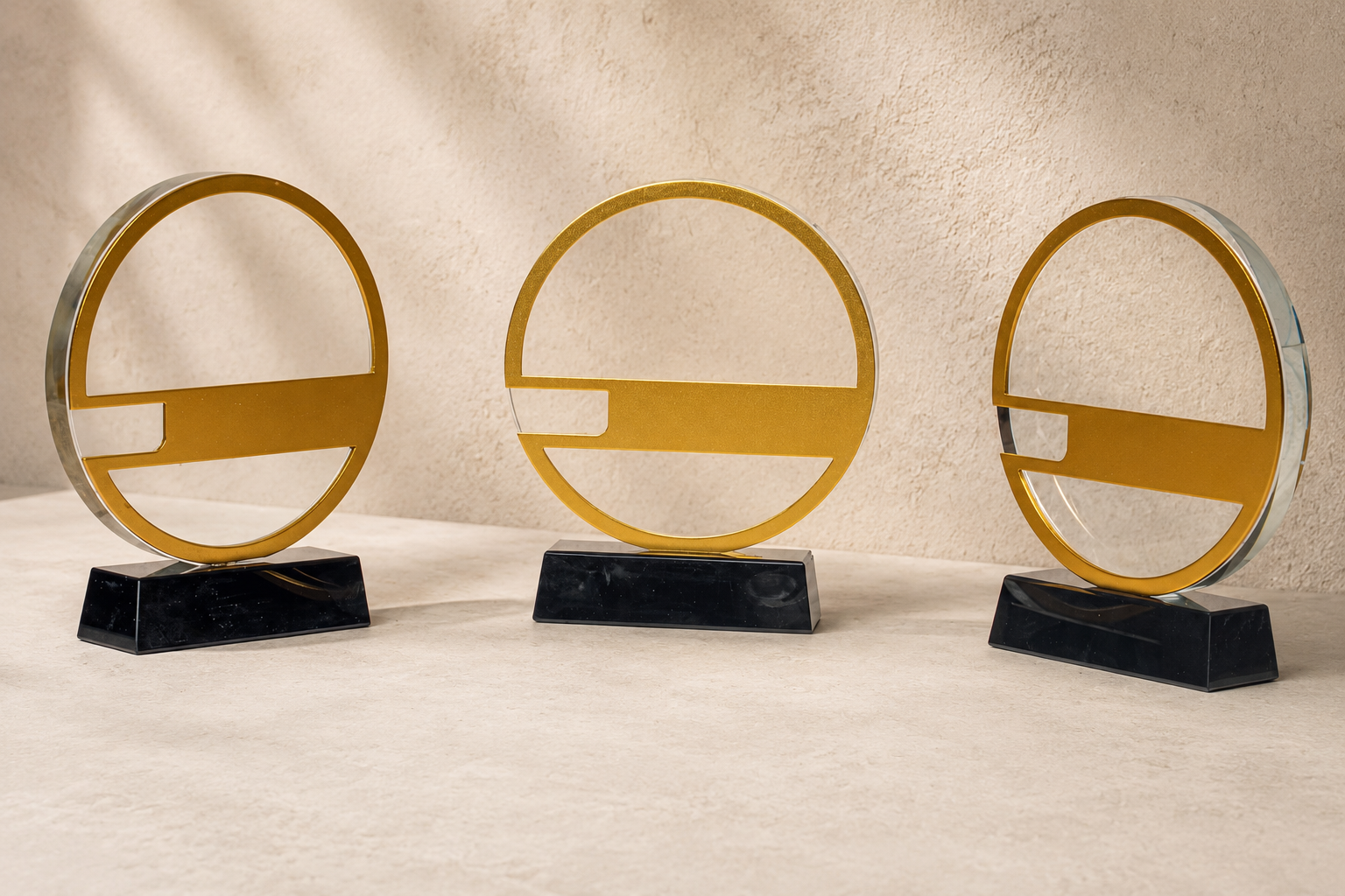 0134A Circular Gold-Tone Awards on Black Bases